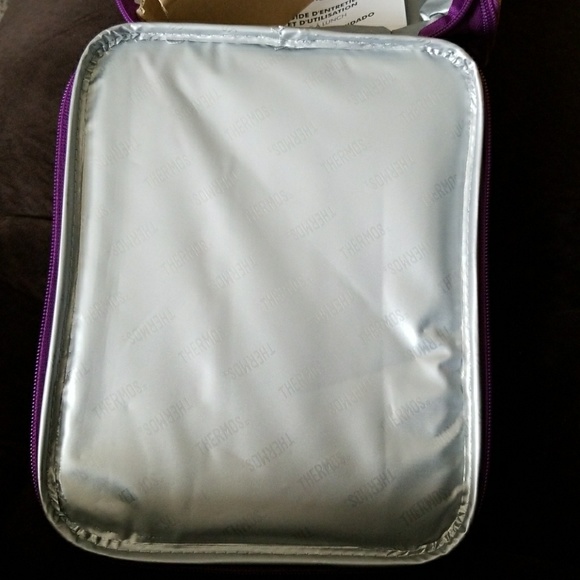 NEW Thermos Brand Insulated Lunch Kit - Picture 6 of 7